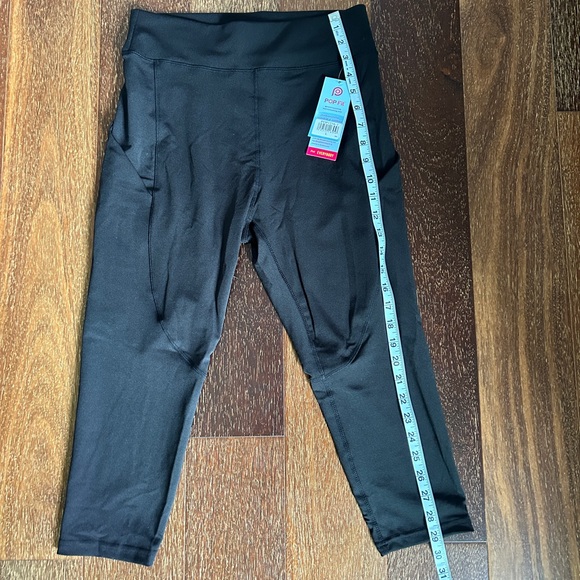 NEW Pop Fit Capri Length Leggings - Picture 8 of 9